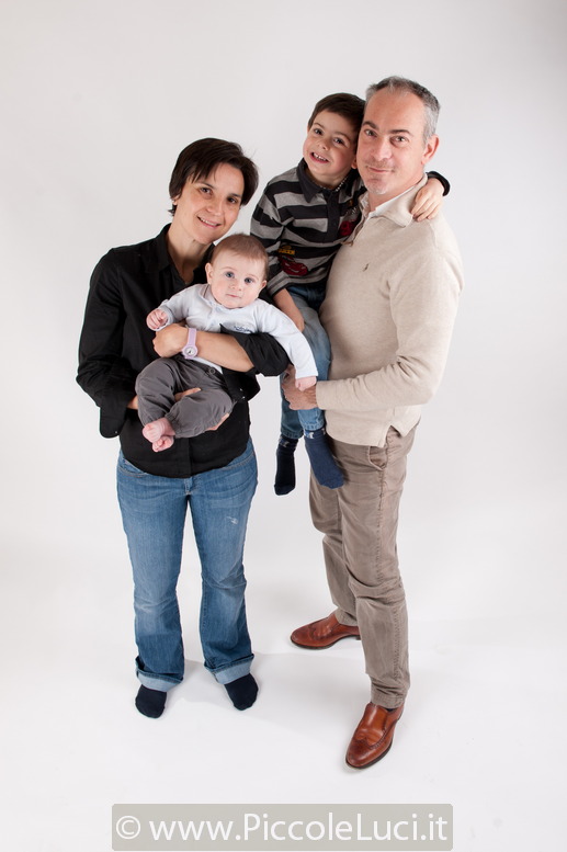 Piccole Luci Studio Fotografico Di Treviso Bambini Prima Infanzia Famiglie E Premaman Pagina 2 La Fotografia Attorno All Esordio Della Vita